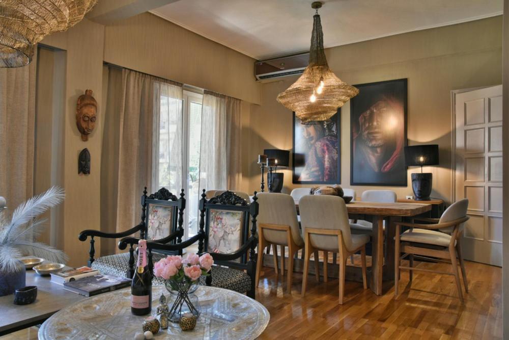 Pepromeno Luxury Apartment In The City Center Каламата Екстер'єр фото