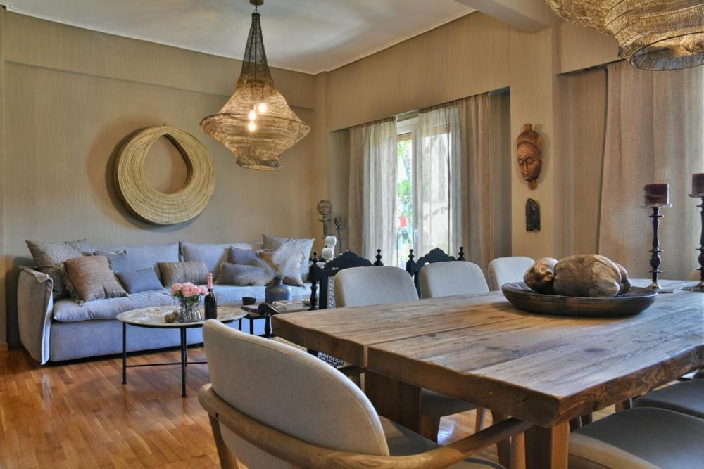 Pepromeno Luxury Apartment In The City Center Каламата Екстер'єр фото